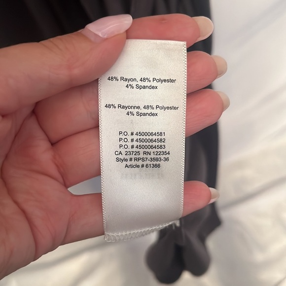 ð
ºWILFRED by Aritzia Robe - Picture 6 of 6